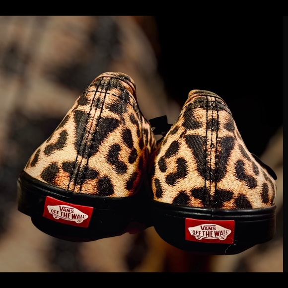 Cheetah Vans Authentic Canvas skate shoes Size 8 - Picture 4 of 4